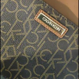 🤎CALVIN KLEIN🤎